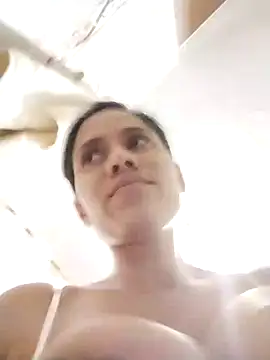 Snapshot of ambarsmith02 chatting on December 15, 6:37 pm ambarsmith02 online show from December 15, 6:37 pm