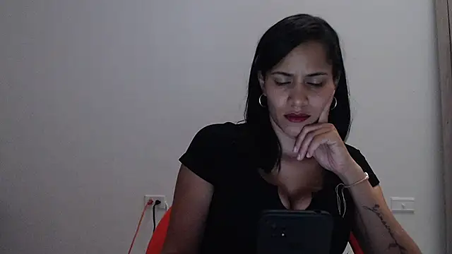 Snapshot of ambarsmith02 chatting on February 16, 8:55 pm ambarsmith02 online show from February 16, 8:55 pm