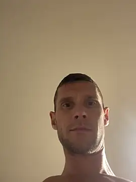 Camcam21 online show from March 9, 5:55 am