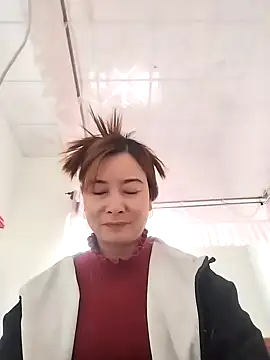 Snapshot of Sexy-ladyboobs20 chatting on January 4, 5:05 am Sexy-ladyboobs20 online show from January 4, 5:05 am