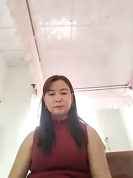 Snapshot of Sexy-ladyboobs20 chatting on January 14, 1:58 am Sexy-ladyboobs20 online show from January 14, 1:58 am