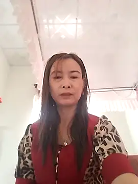 Snapshot of Sexy-ladyboobs20 chatting on February 15, 8:33 am Sexy-ladyboobs20 online show from February 15, 8:33 am