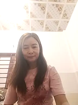 Snapshot of Sexy-ladyboobs20 chatting on March 4, 12:07 am Sexy-ladyboobs20 online show from March 4, 12:07 am