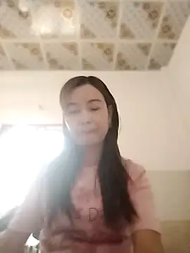 Snapshot of Sexy-ladyboobs20 chatting on March 17, 8:40 am Sexy-ladyboobs20 online show from March 17, 8:40 am