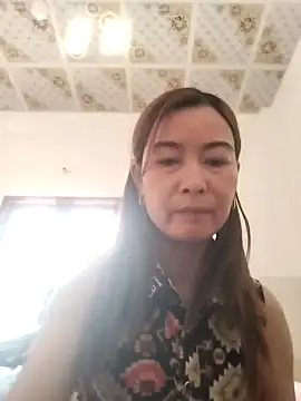 Snapshot of Sexy-ladyboobs20 chatting on March 22, 4:56 am Sexy-ladyboobs20 online show from March 22, 4:56 am