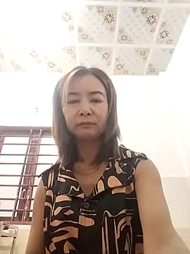 Snapshot of Sexy-ladyboobs20 chatting on October 11, 1:16 am Sexy-ladyboobs20 online show from October 11, 1:16 am