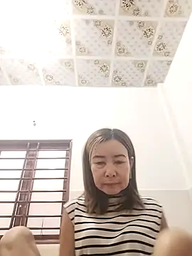 Snapshot of Sexy-ladyboobs20 chatting on October 23, 1:16 am Sexy-ladyboobs20 online show from October 23, 1:16 am