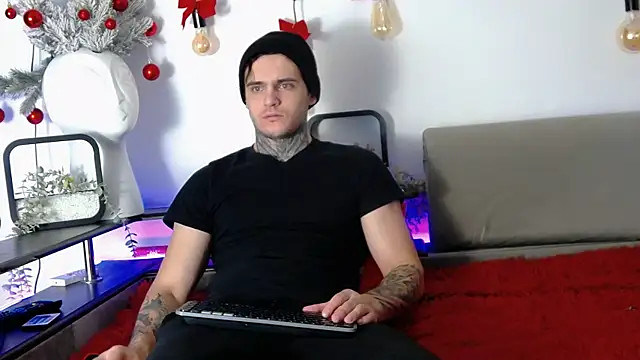 Snapshot of CarterCole chatting on January 7, 7:31 am CarterCole online show from January 7, 7:31 am