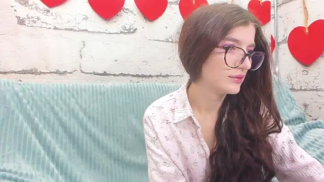 Snapshot of Fairy_Ariel chatting on February 6, 8:29 am Fairy Ariel online show from February 6, 8:29 am