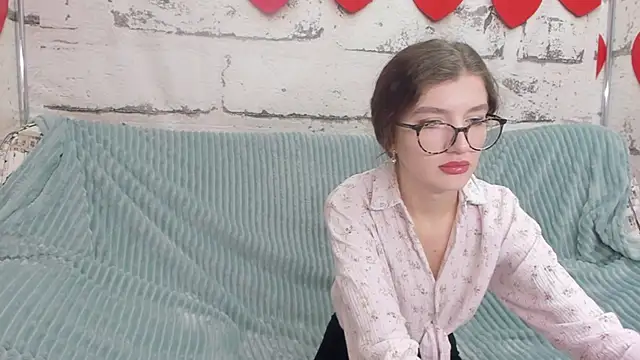 Snapshot of Fairy_Ariel chatting on February 14, 1:34 am Fairy Ariel online show from February 14, 1:34 am