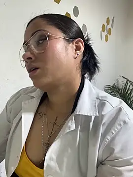 Sweet  Nurse1 online show from September 12, 7:14 pm