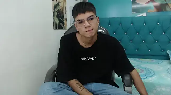 Snapshot of Noha_scott chatting on December 5, 11:18 pm Noha scott online show from December 5, 11:18 pm