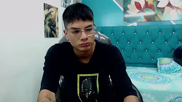 Snapshot of Noha_scott chatting on January 21, 10:51 pm Noha scott online show from January 21, 10:51 pm