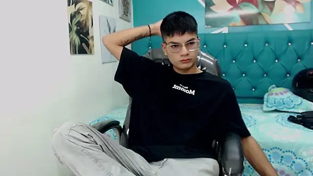 Snapshot of Noha_scott chatting on February 2, 11:11 pm Noha scott online show from February 2, 11:11 pm