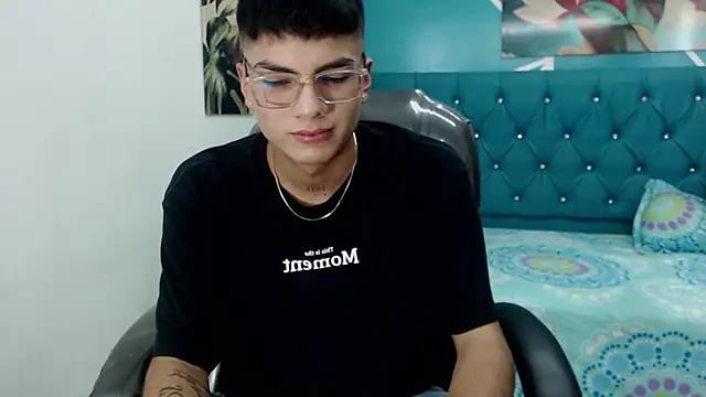 Snapshot of Noha_scott chatting on February 14, 10:58 pm Noha scott online show from February 14, 10:58 pm