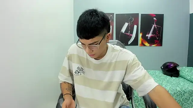 Snapshot of Noha_scott chatting on February 26, 10:53 pm Noha scott online show from February 26, 10:53 pm