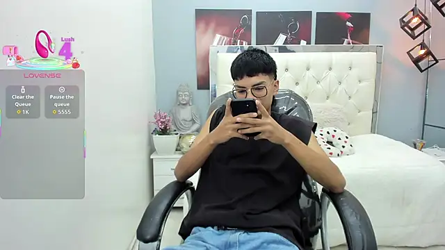 Snapshot of Noha_scott chatting on September 23, 10:57 pm Noha scott online show from September 23, 10:57 pm