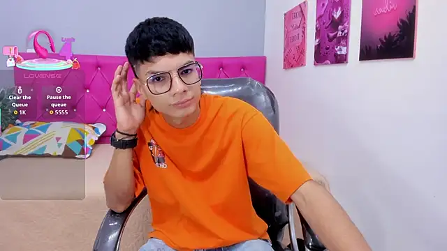 Snapshot of Noha_scott chatting on October 11, 11:03 pm Noha scott online show from October 11, 11:03 pm