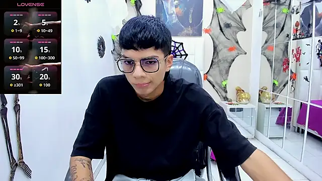 Snapshot of Noha_scott chatting on October 23, 11:35 pm Noha scott online show from October 23, 11:35 pm