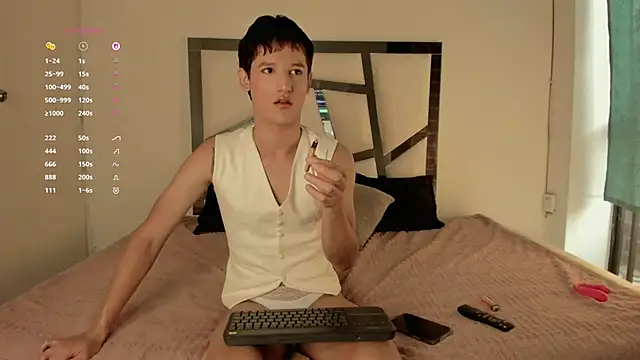 Snapshot of jey_7m chatting on October 27, 10:03 pm jey 7m online show from October 27, 10:03 pm