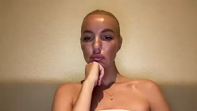 aestetick online show from November 27, 12:29 pm