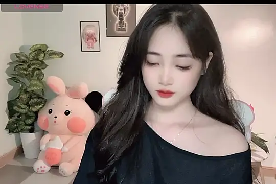  Aimy  online show from October 31, 5:25 pm