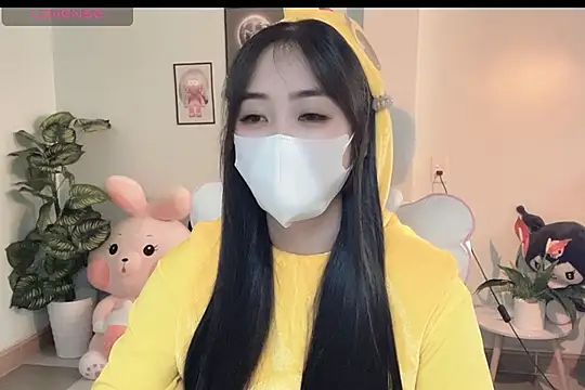  Aimy  online show from January 13, 6:29 am