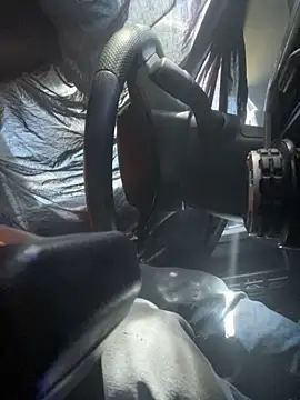 rocket8669 online show from April 28, 4:34 pm