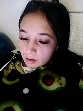 Snapshot of Juanamd1 chatting on December 7, 8:33 am Juanamd1 online show from December 7, 8:33 am