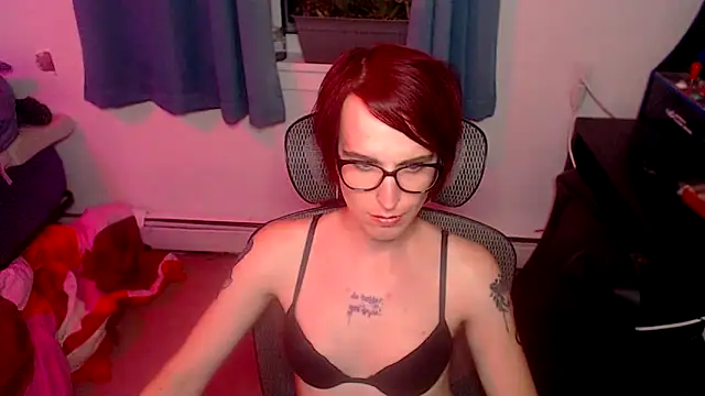 Snapshot of RyffBurnz chatting on September 24, 12:47 am RyffBurnz online show from September 24, 12:47 am