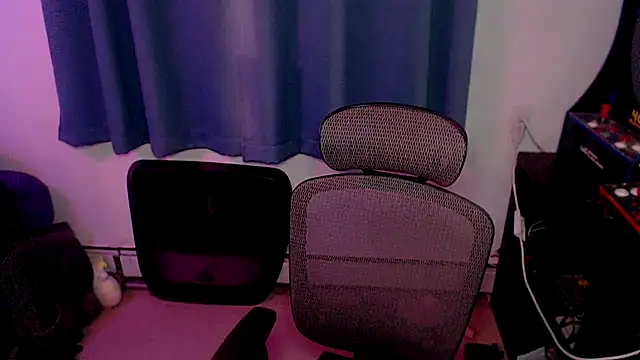 RyffBurnz online show from November 29, 4:04 am