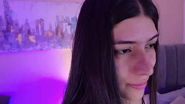 dakotaa   online show from April 20, 11:46 am