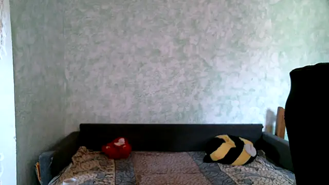 Snapshot of DennisXCaroll chatting on March 20, 1:59 pm DennisXCaroll online show from March 20, 1:59 pm