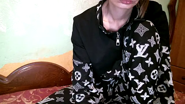 Snapshot of DennisXCaroll chatting on November 21, 7:07 am DennisXCaroll online show from November 21, 7:07 am