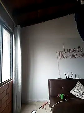 SamaraJay1 online show from January 7, 1:03 pm