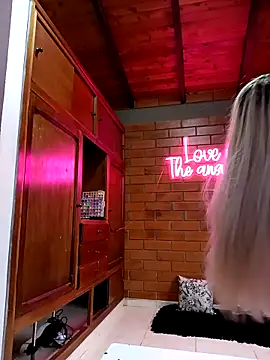 SamaraJay1 online show from March 13, 11:41 am