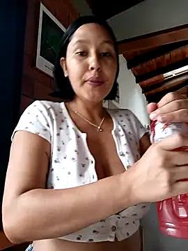 SamaraJay1 online show from September 28, 3:39 pm