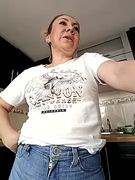 coral smitth online show from September 29, 7:19 pm