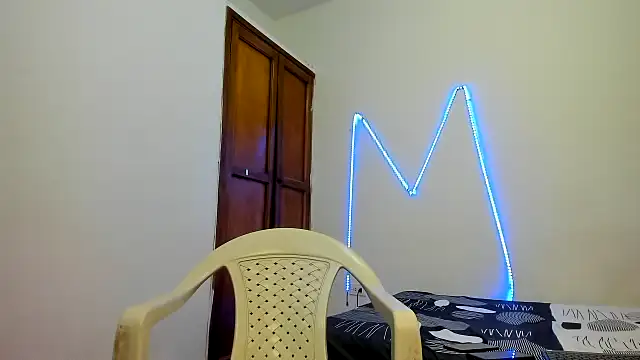 Snapshot of MasterSEX420 chatting on November 23, 7:24 pm MasterSEX420 online show from November 23, 7:24 pm