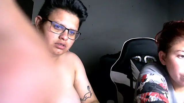 tatsumi nao online show from November 9, 5:28 am