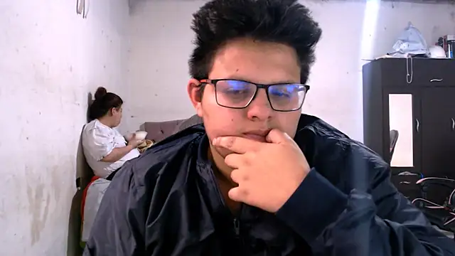 tatsumi nao online show from November 23, 7:02 pm