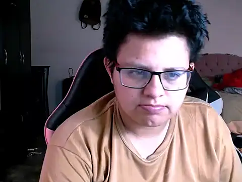 tatsumi nao online show from December 15, 8:46 pm