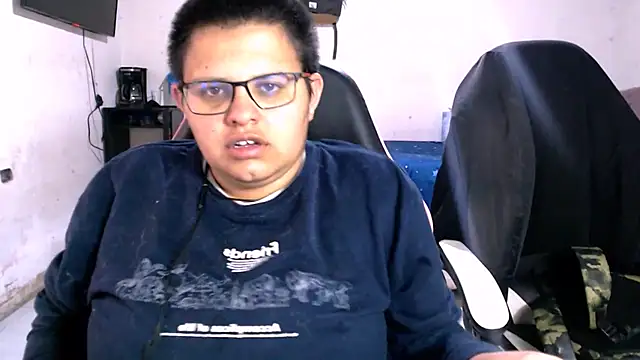 tatsumi nao online show from February 19, 8:05 pm