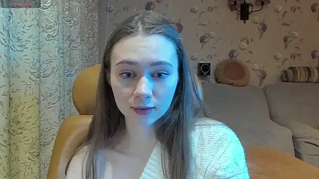 MadeleineWiliams online show from January 17, 4:17 am