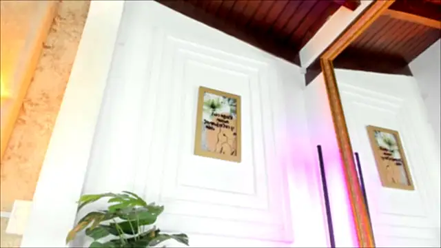 Snapshot of AlessiaLondon chatting on February 11, 3:40 am AlessiaLondon online show from February 11, 3:40 am