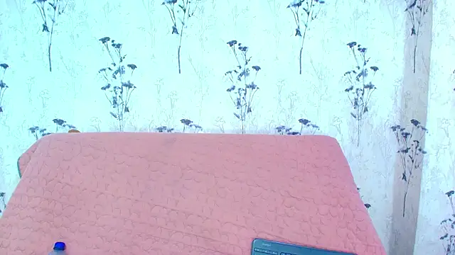 Mia candy 0 online show from March 21, 6:18 pm