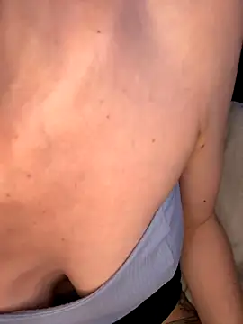 Snapshot of indie-rayne chatting on September 17, 8:10 pm indie-rayne online show from September 17, 8:10 pm