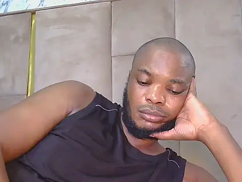 Snapshot of King_squats chatting on December 22, 1:30 pm King squats online show from December 22, 1:30 pm