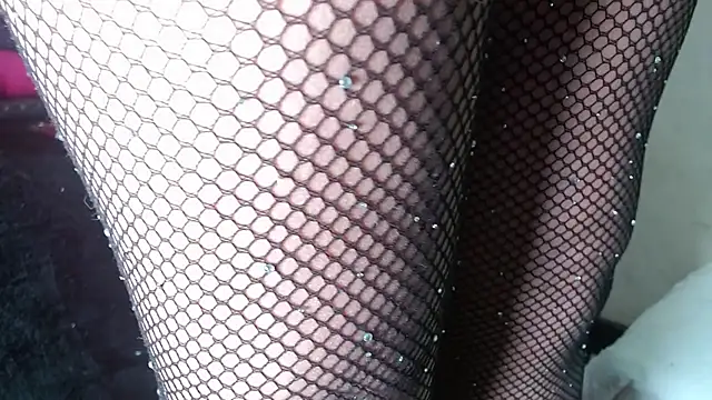 Snapshot of Kazsandraa chatting on October 19, 3:18 am Kazsandraa online show from October 19, 3:18 am