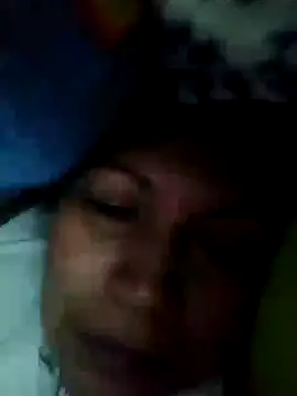 Snapshot of Kazsandraa chatting on November 11, 7:30 am Kazsandraa online show from November 11, 7:30 am